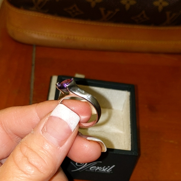 Amethyst and Diamond Ring - Picture 3 of 8